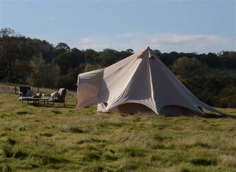 Glamping holidays in Leeds Castle. Chegworth Mill Glamping Bell Tents