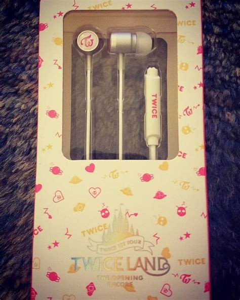 16 Super Rare TWICE Merchandise Items And How To Get Them - Koreaboo