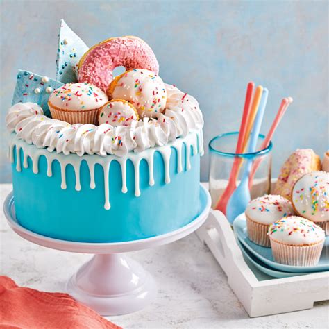 Dip 'n Drip cake - FunCakes