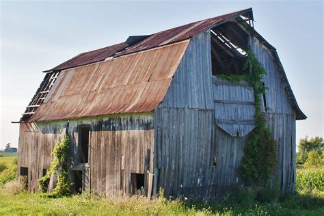 Abandoned Barn | Abandoned barn near Galena, IL. | chumlee10 | Flickr