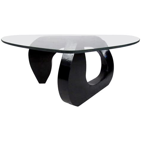 Sculptural Metal Coffee Table For Sale at 1stDibs