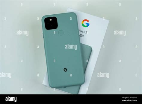 Google Pixel 5 in Sorta Sage color Stock Photo - Alamy