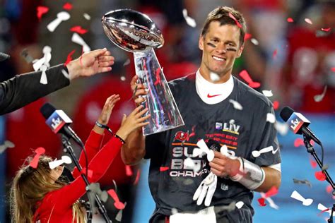 How well is Tampa Bay paying him? Peek at Tom Brady's net worth – Film ...