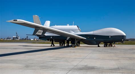 DVIDS - Images - MQ-4C Triton Landing [Image 1 of 2]