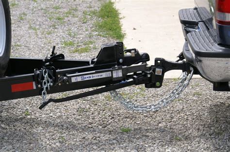 The 7 Best Weight Distribution Hitch For RVers To Buy in 2022