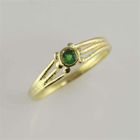 Tsavorite Engagement Ring Tsavorite Ring Solitaire Gold | Etsy