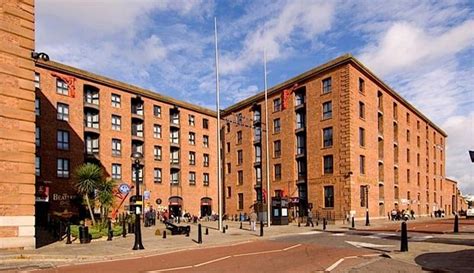 Premier Inn Liverpool City Centre (Albert Dock) - Hotels in Liverpool ...