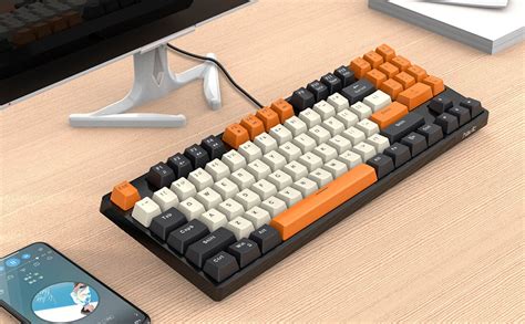 This Havit 89-Key Mechanical Keyboard Has a Great Retro Style