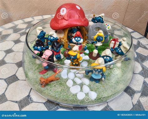 Smurfs Village, Vintage Toys Editorial Image - Image of reflection ...