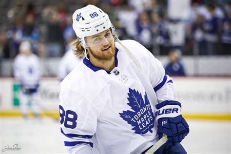 Nylander's Openness to Negotiate In-Season Merely a Facade