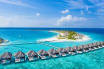 19 DREAMY 5-Star Resorts in the Maldives • for All Budgets!