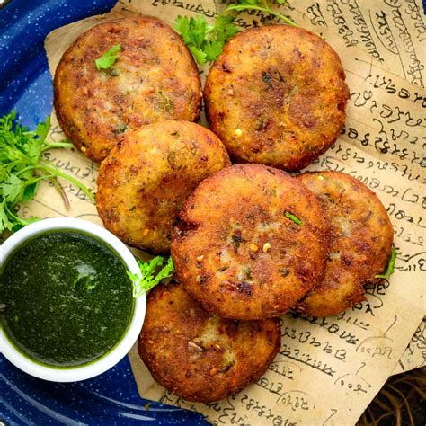 Aloo Tikki Recipe (Step by Step + Video) - Whiskaffair