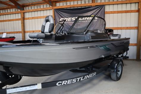 Crestliner Fishing Boats - The Boat Place