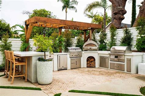 Luxury Outdoor Kitchen - 10 Outdoor Kitchen Ideas To Explore