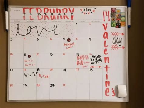 Whiteboard calendar ideas!! (February calendar but can use for other ...