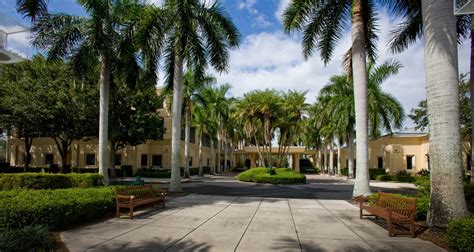 NAPLES, FL MEDICAL CAMPUS - McGuire Development Company