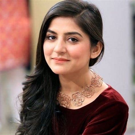 Sanam Baloch Shares Her Beauty Secrets! | Reviewit.pk