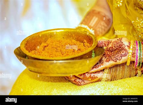 Fresh turmeric paste for Indian wedding haldi ceremony Stock Photo - Alamy