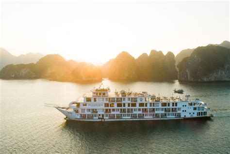 Ambassador Cruise Halong Bay Itinerary 2 Days | Eviva Tour