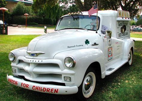 Vintage Ice Cream Trucks ~ vintage everyday