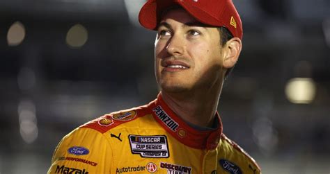 Reigning Cup champion Joey Logano resets ahead of 2023 season - Jayski ...