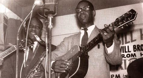 10 Best Elmore James Songs of All Time - Singersroom.com