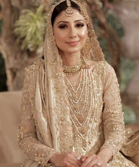 Pinterest: @cutipieanu Asian Wedding Dress, Pakistani Wedding Outfits ...