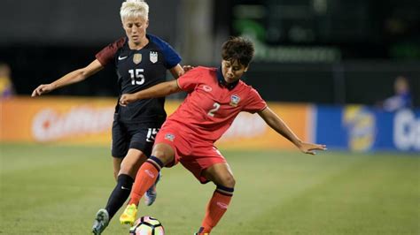 LOOK: U.S. Soccer still doesn't approve of Megan Rapinoe kneeling ...