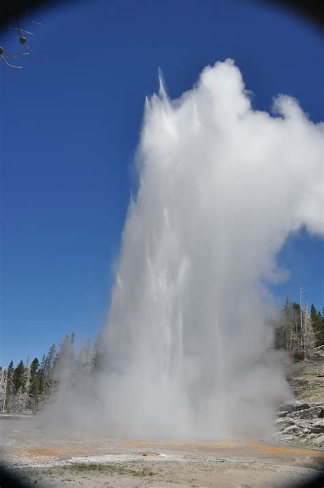 Grand Geyser eruption (12.20-12.30 PM, 1 June 2013) 04 - a photo on ...