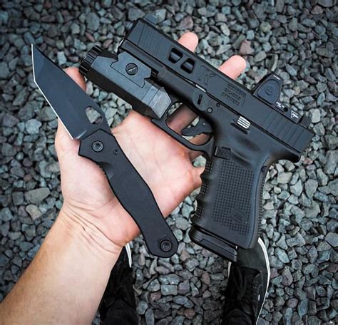 @aadooley94 is doin it right! With his K1 Glock 19! #pocketdump #knife ...