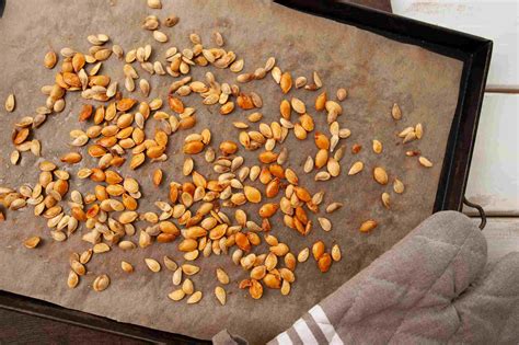 Roasted Squash Seeds Recipe (With Variations)