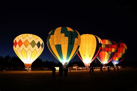 Balloon Glow - New Jersey Lottery Festival of Ballooning