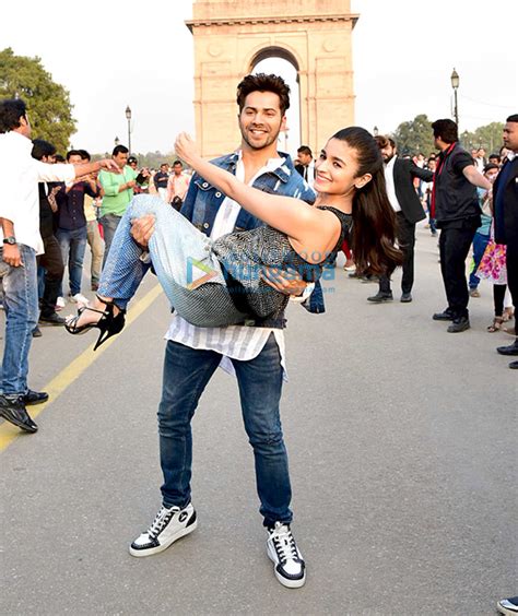 Varun Dhawan and Alia Bhatt promote their film ‘Badrinath Ki Dulhania ...