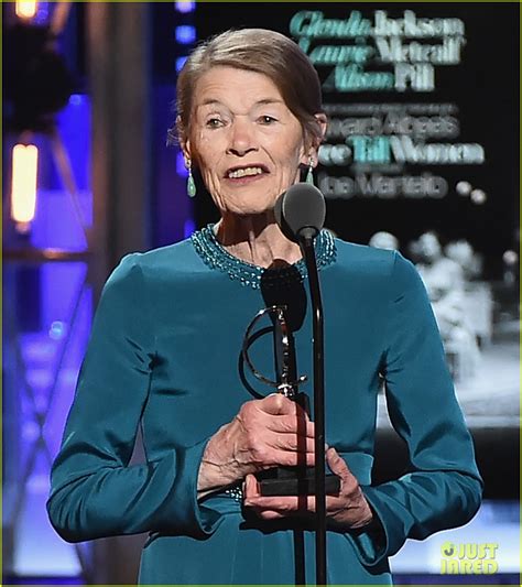 Glenda Jackson Wins Her First Tony Award at 82!: Photo 4099255 | Photos ...