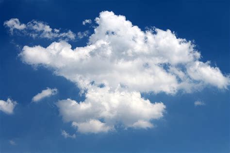 Free photo: cloud, sky, blue sky, clouds, of course, cloud doll ...