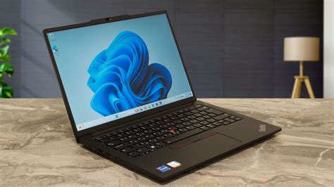 Lenovo ThinkPad E14 Gen 5 (Intel) review - well-build comfortable ...