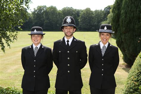 Police Pay Scale In The UK - Police Officers Uniform Tax Refund