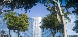Office Building | Modern Office building in Hollywood Florid… | arnet117 | Flickr