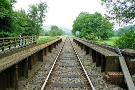 The Heart of Wales Line at Knighton © Jeff Buck cc-by-sa/2.0 ...