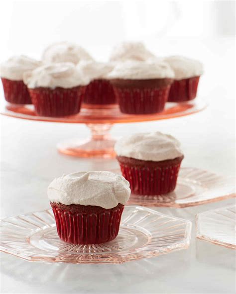 Red Velvet Cupcakes with Cream Cheese Frosting Recipe & Video | Martha ...