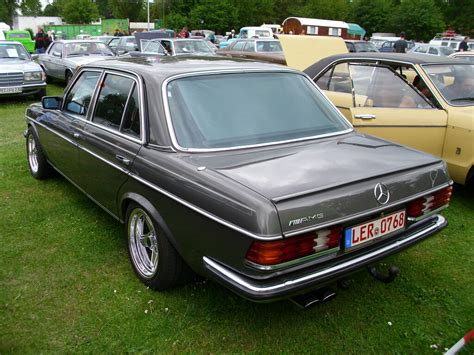 Mercedes-Benz W123 280E AMG -2- - a photo on Flickriver