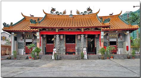 Taoist Temple photo - Doug J photos at pbase.com