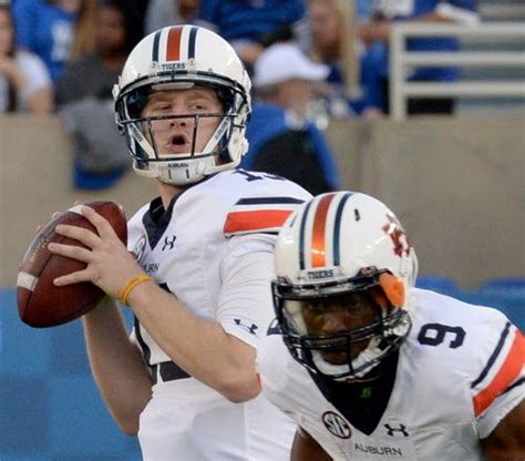 Handing out game balls following Auburn's win over Kentucky - al.com