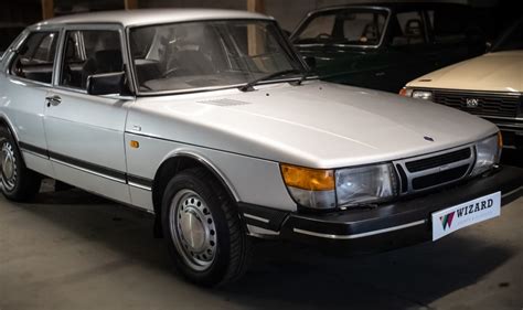 The Saab 900 Classic - Simplicity at it's best - Wizard Sports & Classics Car Sales | Cheshire UK