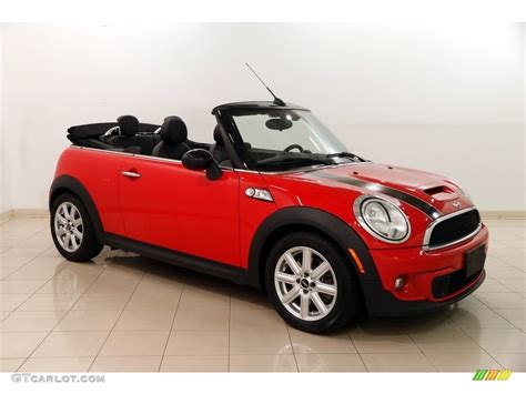 2015 Chili Red Mini Convertible Cooper S #130048725 Photo #18 | GTCarLot.com - Car Color Galleries