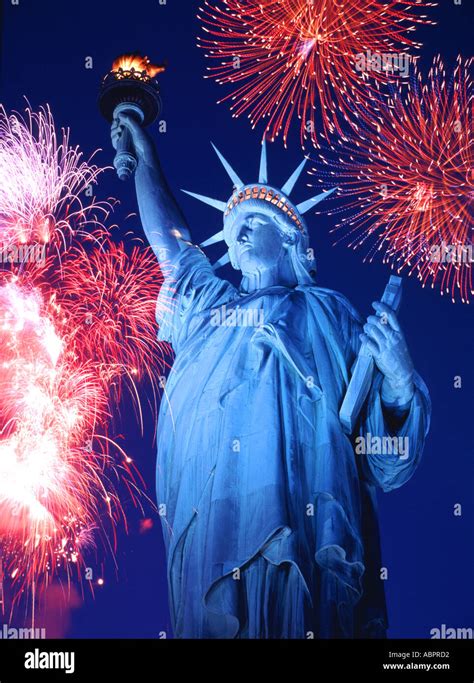 Statue of Liberty, Firework Display, New York, USA Stock Photo: 4227025 - Alamy