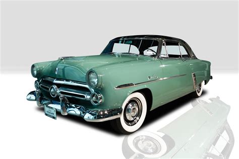 1952 Ford Crestline | Classic & Collector Cars