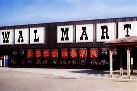 Vintage Wal-Mart history: What the first stores looked like, and how ...