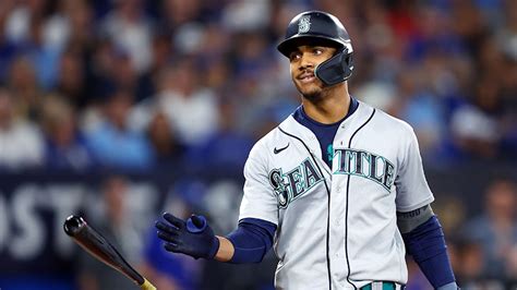 Mariners Odds & Ends: Uniform notes, Julio Rodríguez snub