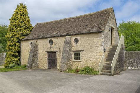 Charming Cotswold Manor House Set in 172-Acre Country Estate — Francis York